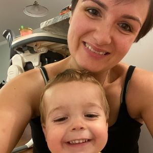 Meet your Posher, Liz